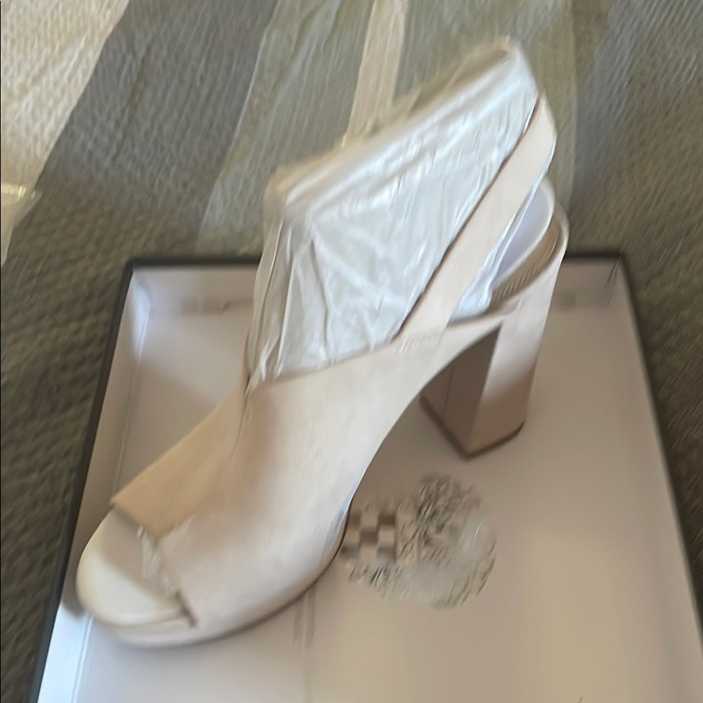 Vince Camuto Cream Heels with Chunky Heel and Peep-Toe Design